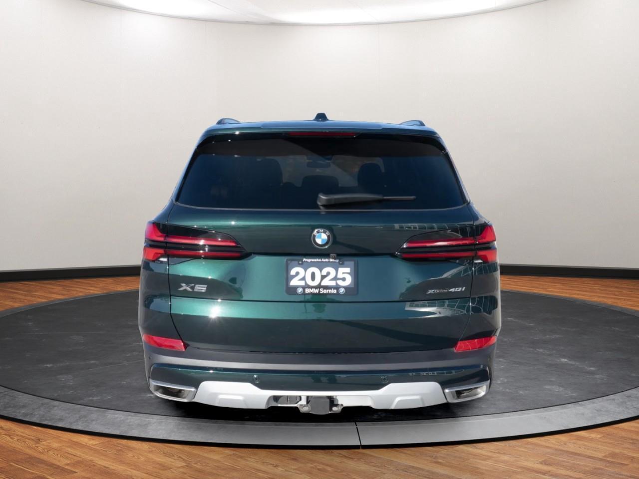 2025 BMW X5 xDrive40i Photo2