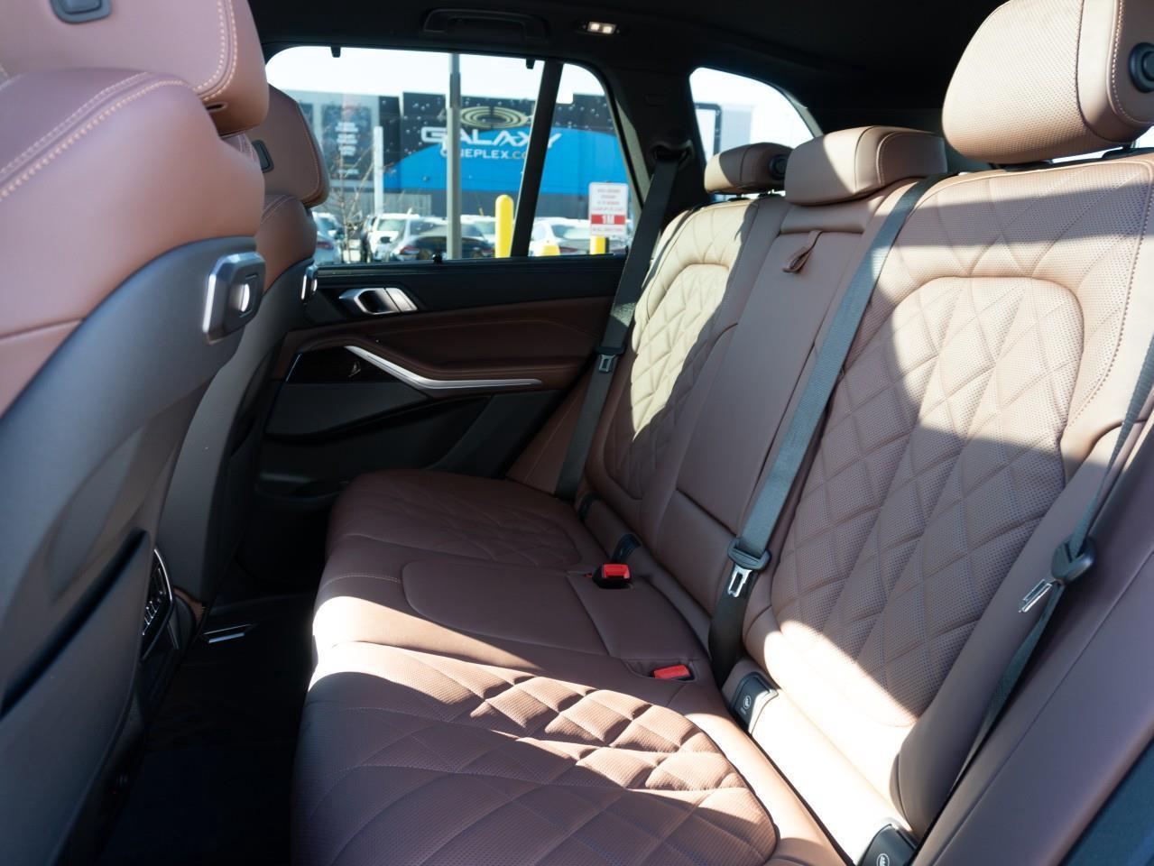 2025 BMW X5 xDrive40i Photo