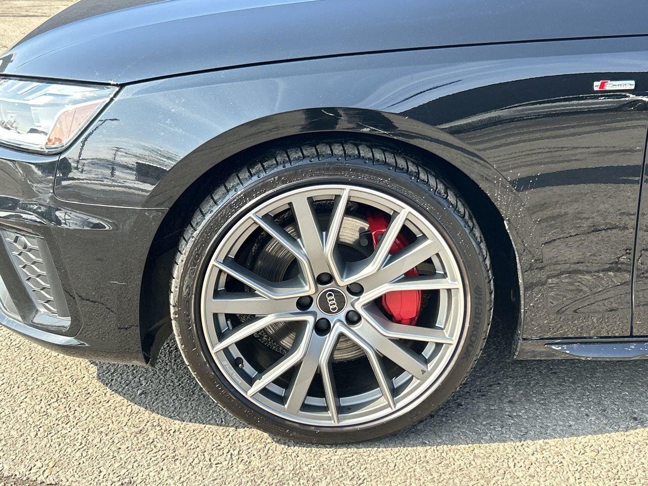 2023 Audi A4 45 2.0T Progressiv quattro 7sp S Tronic   Refined Photo