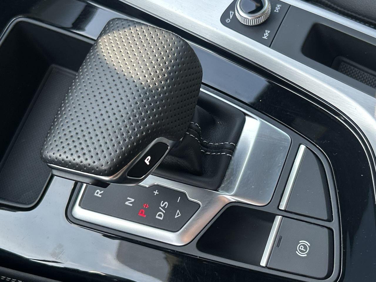 2023 Audi A4 45 2.0T Progressiv quattro 7sp S Tronic   Refined Photo