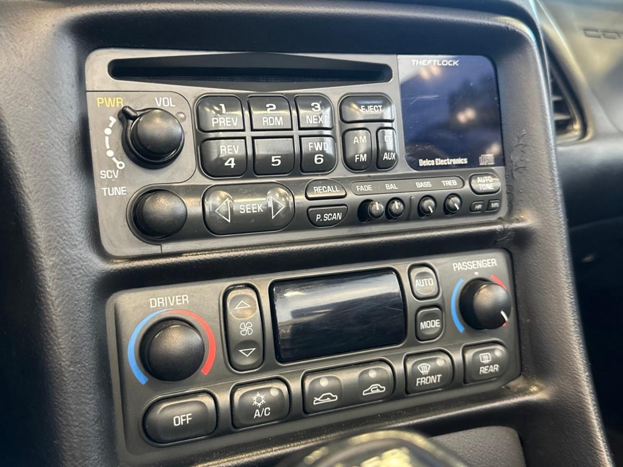 2002 Chevrolet Corvette Base 2dr Convertible Photo