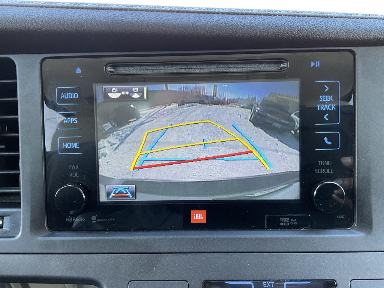 2015 Toyota Sienna LIMITED 7-Passenger V6 - LTHR! NAV! BACK-UP CAM! B Photo