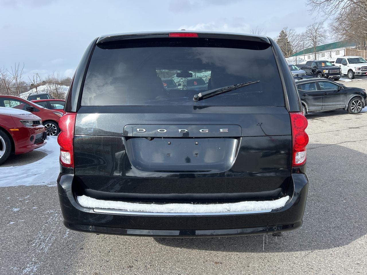 2020 Dodge Grand Caravan PREMIUM PLUS, CLEAN CARFAX, REMOTE START! Photo