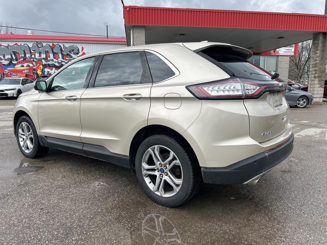 2017 Ford Edge TITANIUM, CLEAN CARFAX, AWD, REMOTE START! Photo