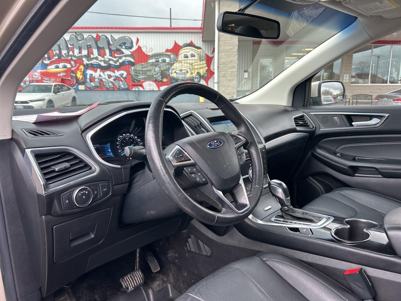 2017 Ford Edge TITANIUM, CLEAN CARFAX, AWD, REMOTE START! Photo