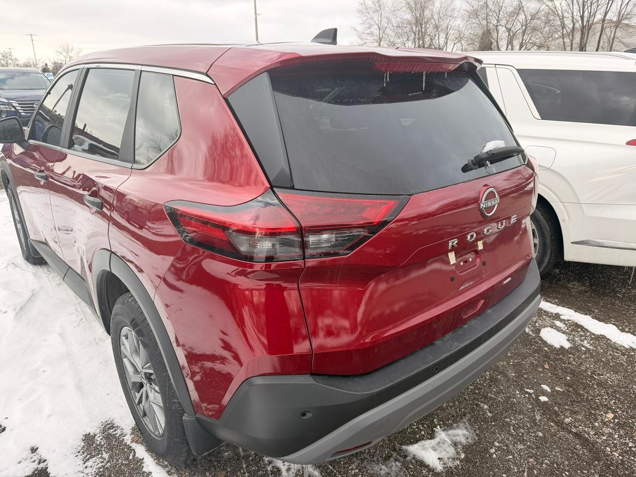 2023 Nissan Rogue S 4dr Front-Wheel Drive Sport Utility Photo3