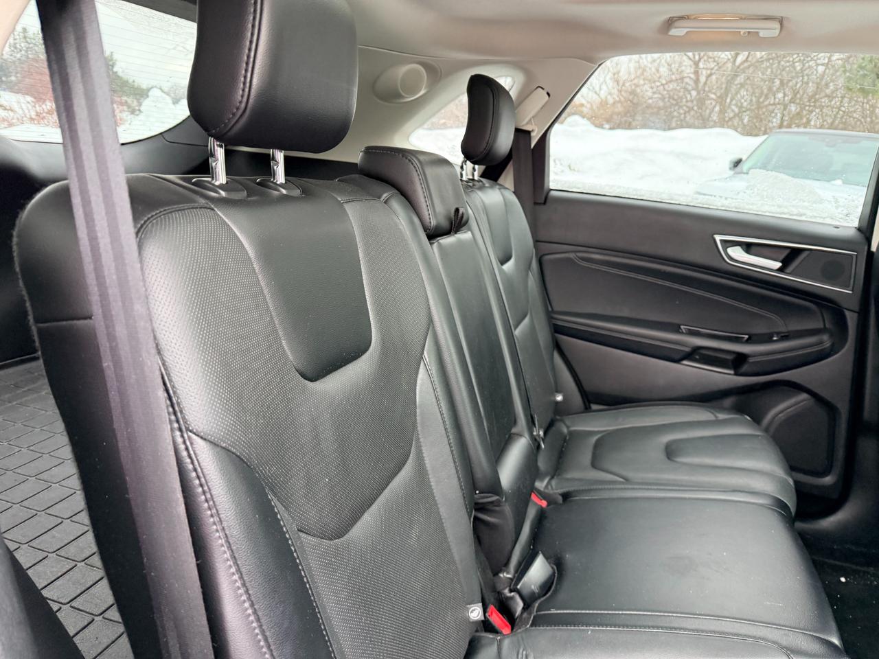 2018 Ford Edge TITANIUM 4DR ALL-WHEEL DRIVE Photo