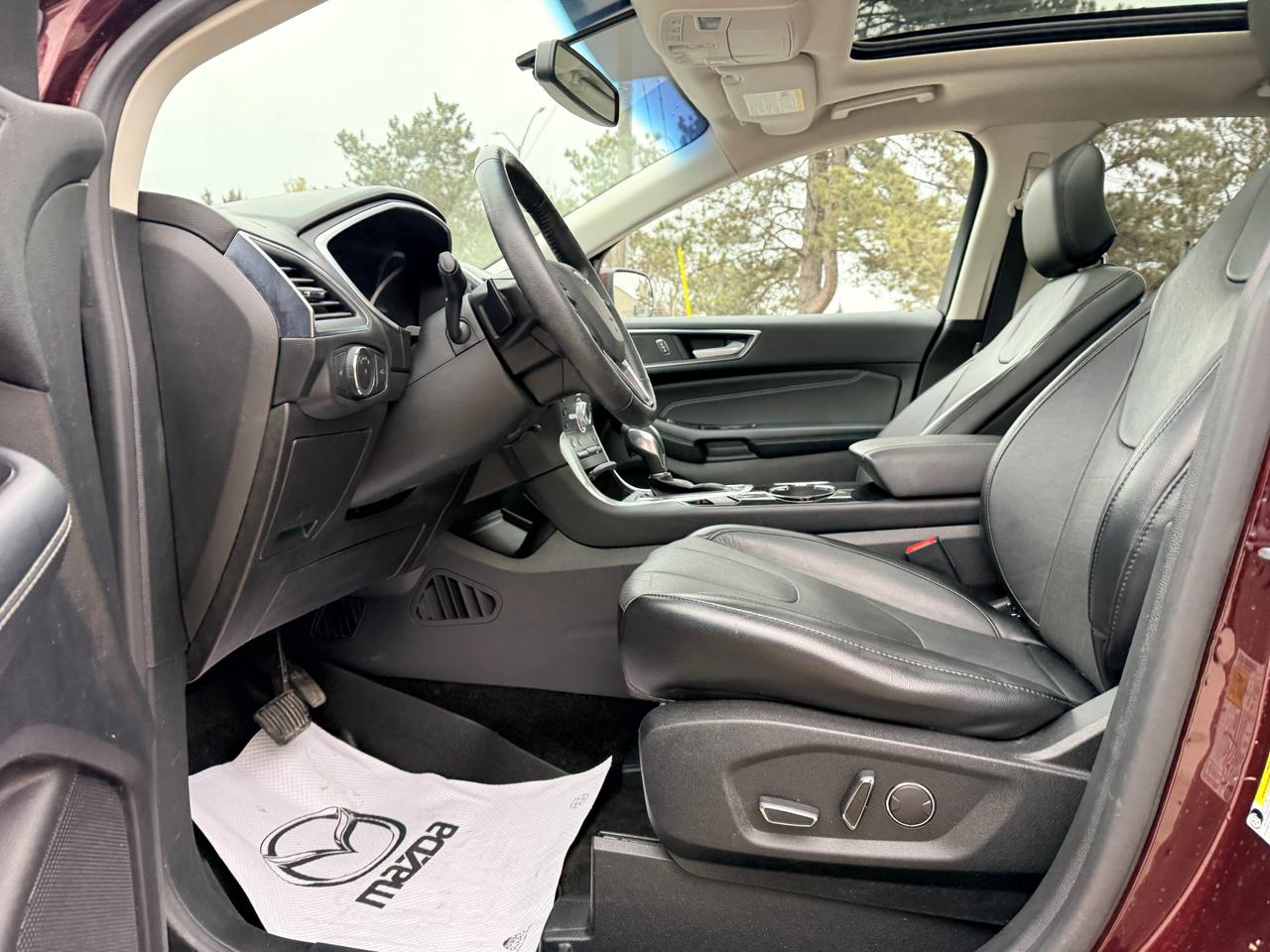 2018 Ford Edge TITANIUM 4DR ALL-WHEEL DRIVE Photo