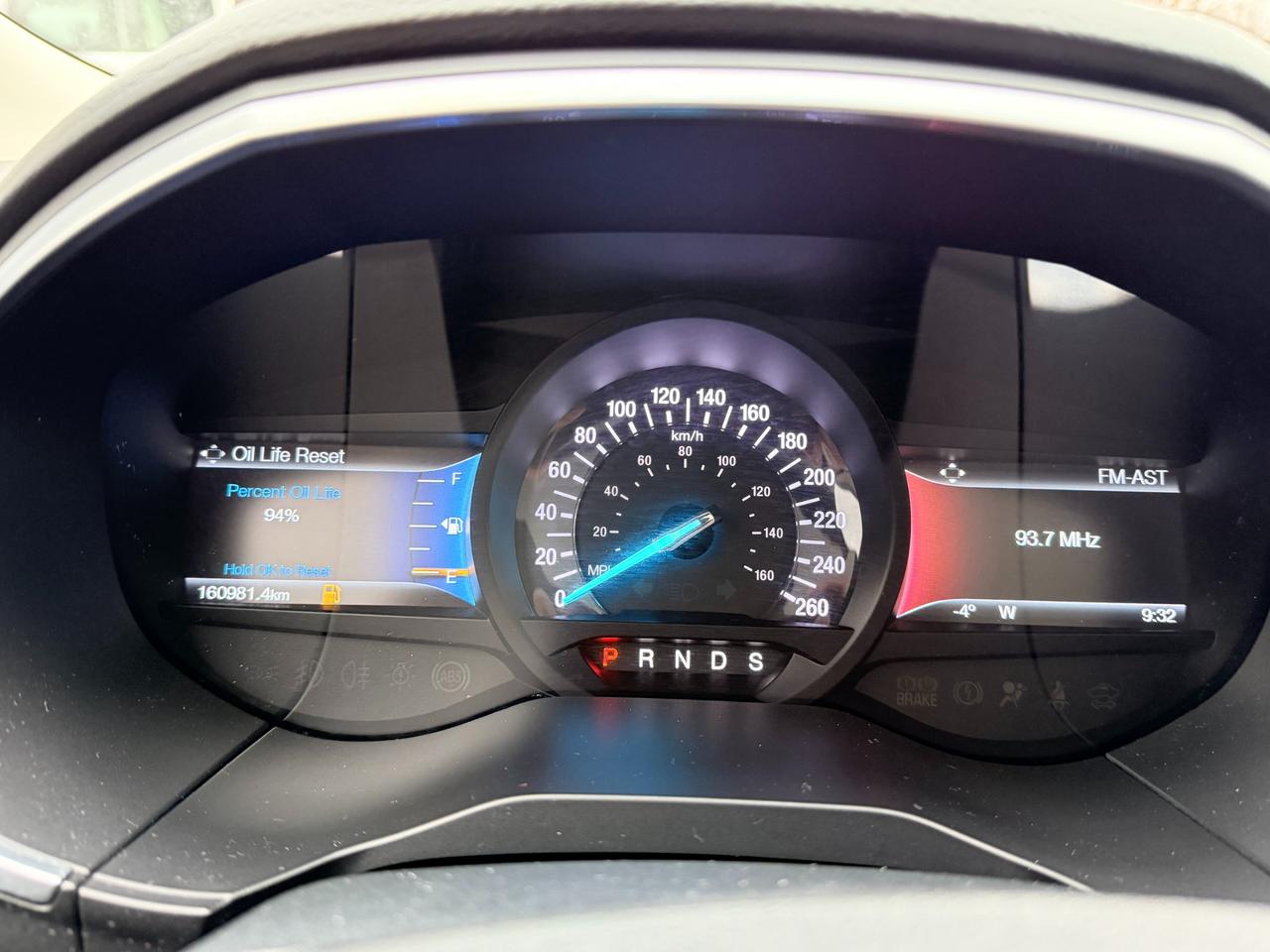 2018 Ford Edge TITANIUM 4DR ALL-WHEEL DRIVE Photo