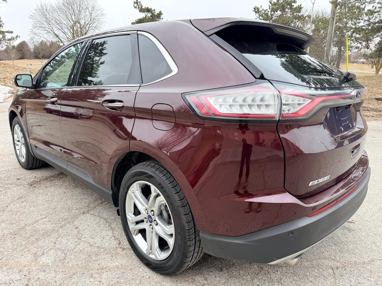 2018 Ford Edge TITANIUM 4DR ALL-WHEEL DRIVE Photo