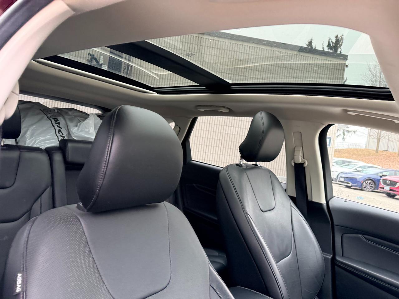 2018 Ford Edge TITANIUM 4DR ALL-WHEEL DRIVE Photo