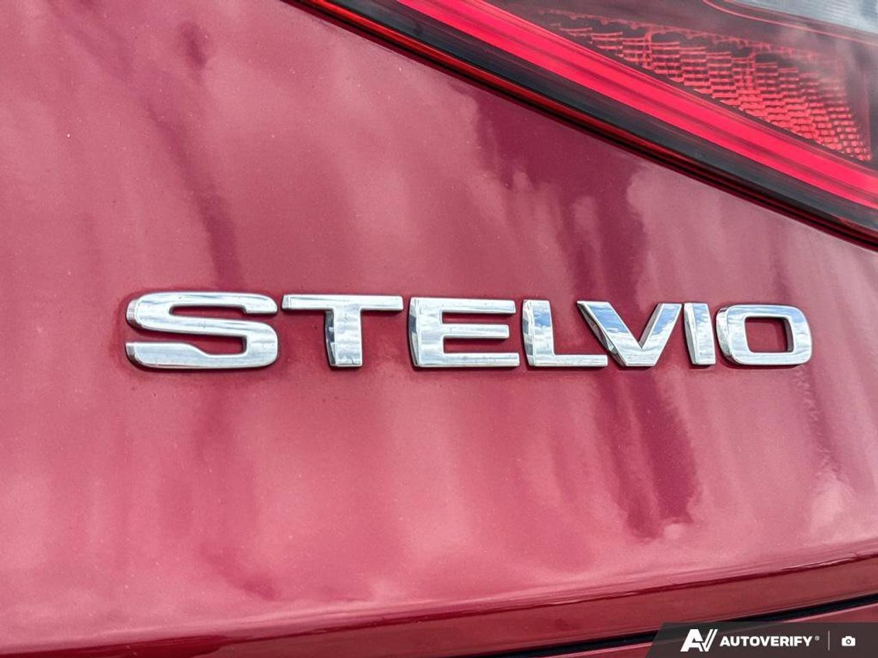 2018 Alfa Romeo Stelvio Ti Sport   LEATHER   SUNROOF   NAV Photo