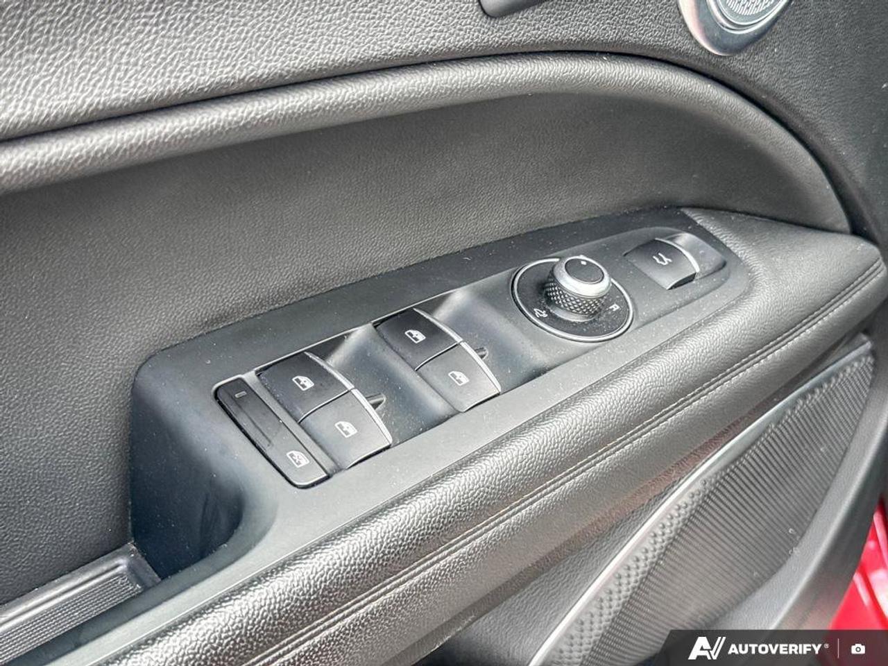 2018 Alfa Romeo Stelvio Ti Sport   LEATHER   SUNROOF   NAV Photo