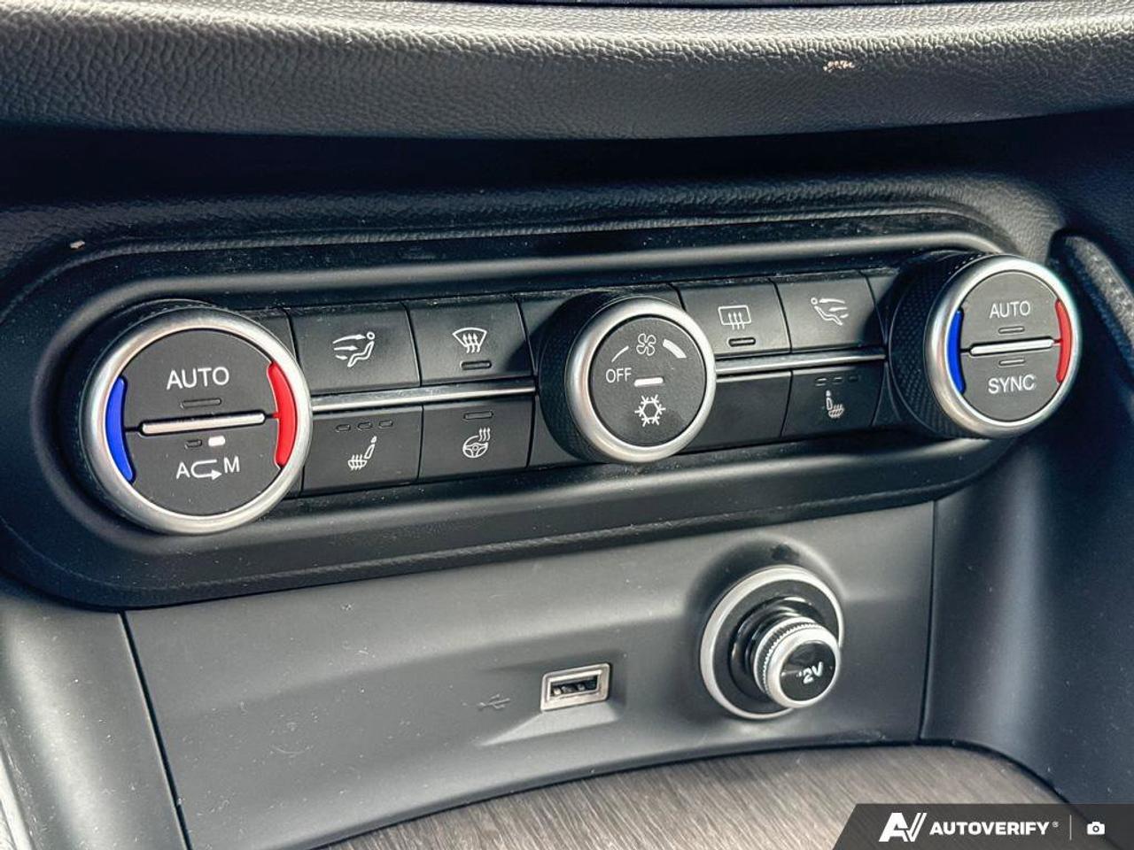 2018 Alfa Romeo Stelvio Ti Sport   LEATHER   SUNROOF   NAV Photo