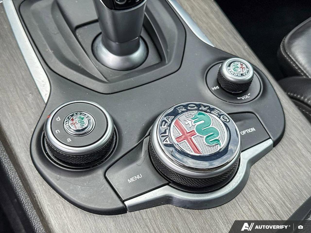 2018 Alfa Romeo Stelvio Ti Sport   LEATHER   SUNROOF   NAV Photo