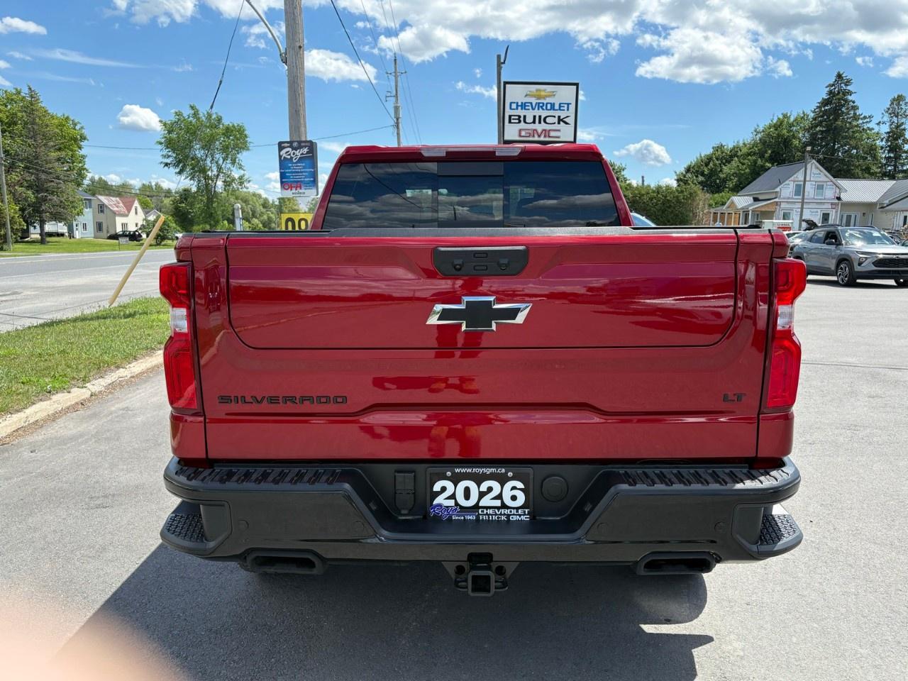 2026 Chevrolet Silverado 1500 Crew Cab Short Box 4-Wheel Drive LT Trail Boss Photo3