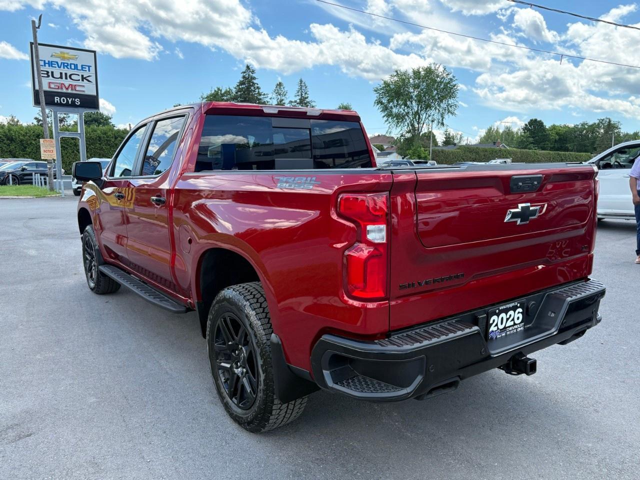 2026 Chevrolet Silverado 1500 Crew Cab Short Box 4-Wheel Drive LT Trail Boss Photo2