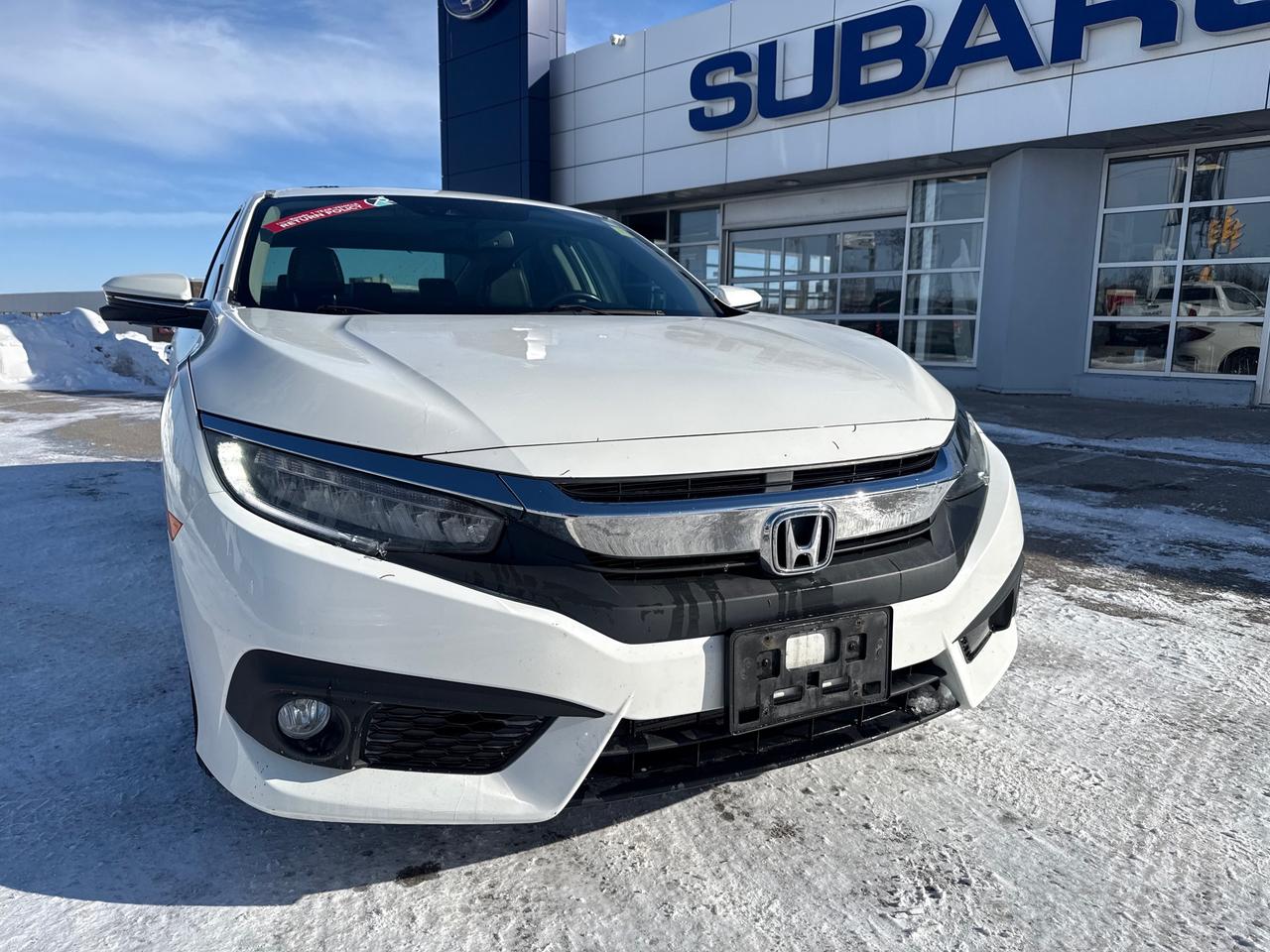 2016 Honda Civic Touring (CVT) 4dr Sedan Photo