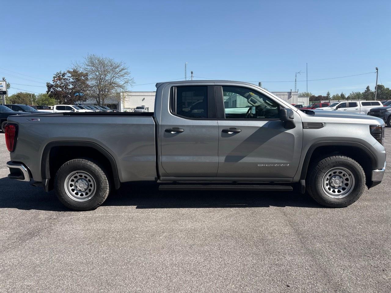 2026 GMC Sierra 1500 Double Cab Standard Box 4-Wheel Drive Pro Photo