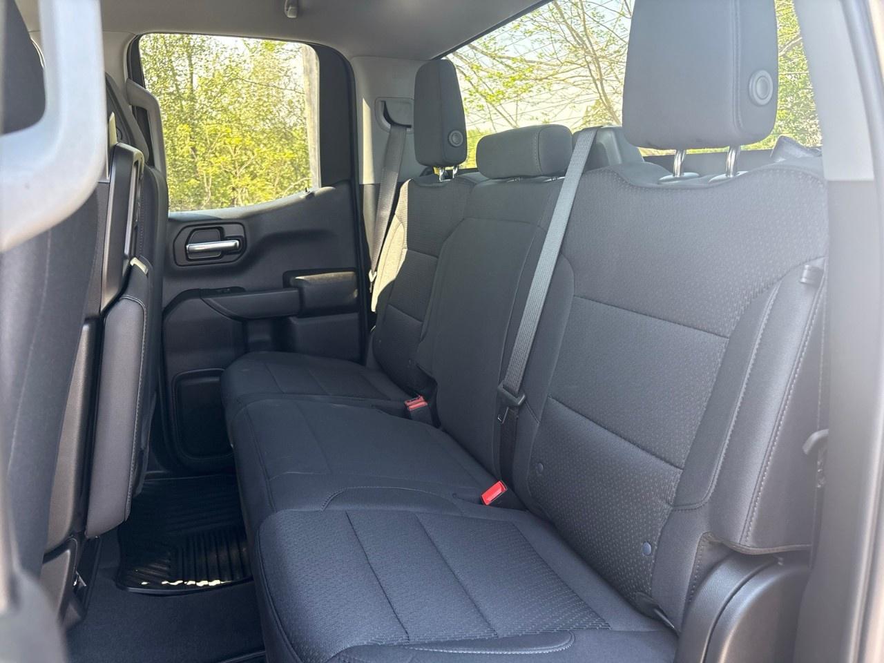 2026 GMC Sierra 1500 Double Cab Standard Box 4-Wheel Drive Pro Photo