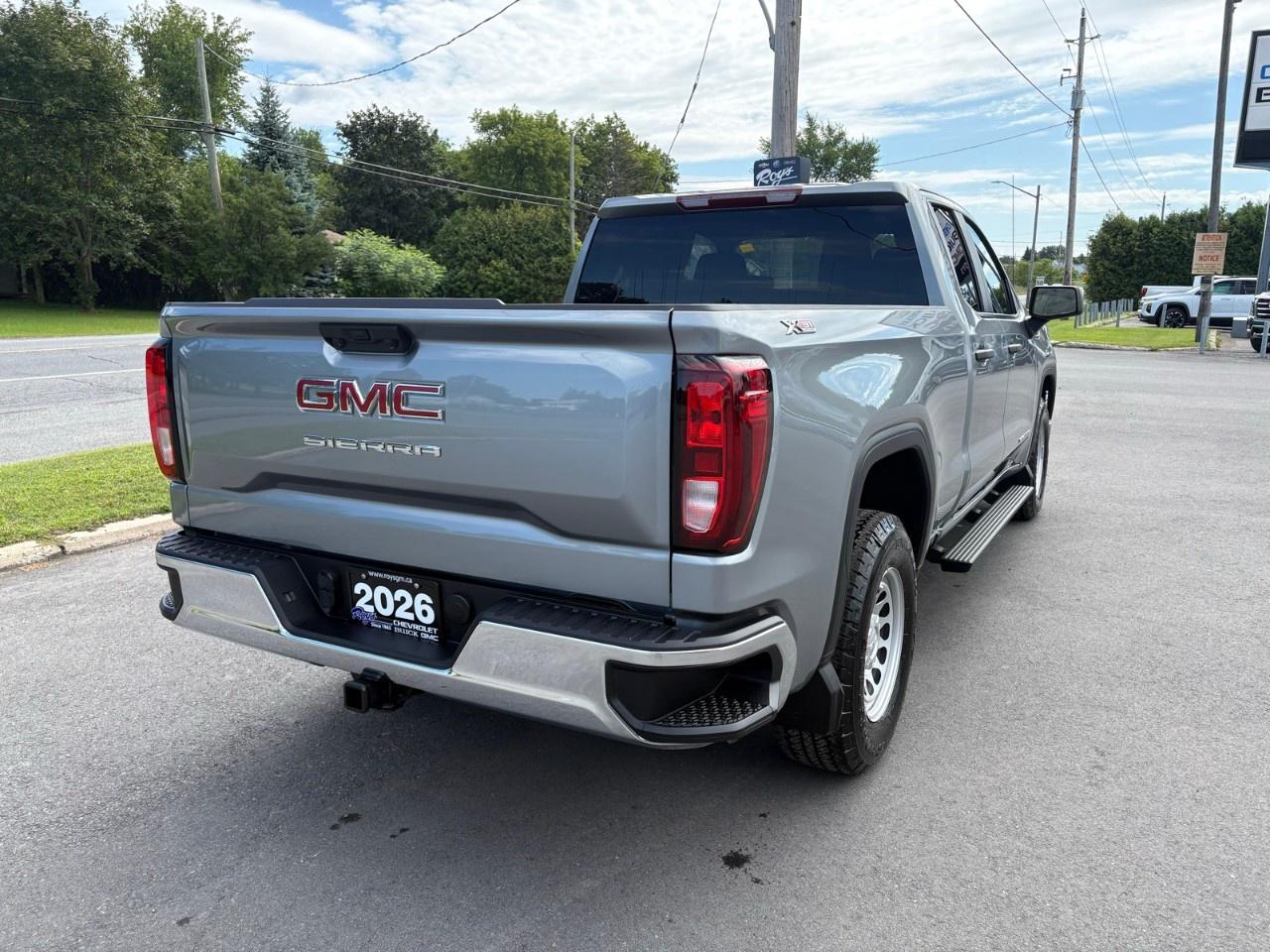 2026 GMC Sierra 1500 Double Cab Standard Box 4-Wheel Drive Pro Photo