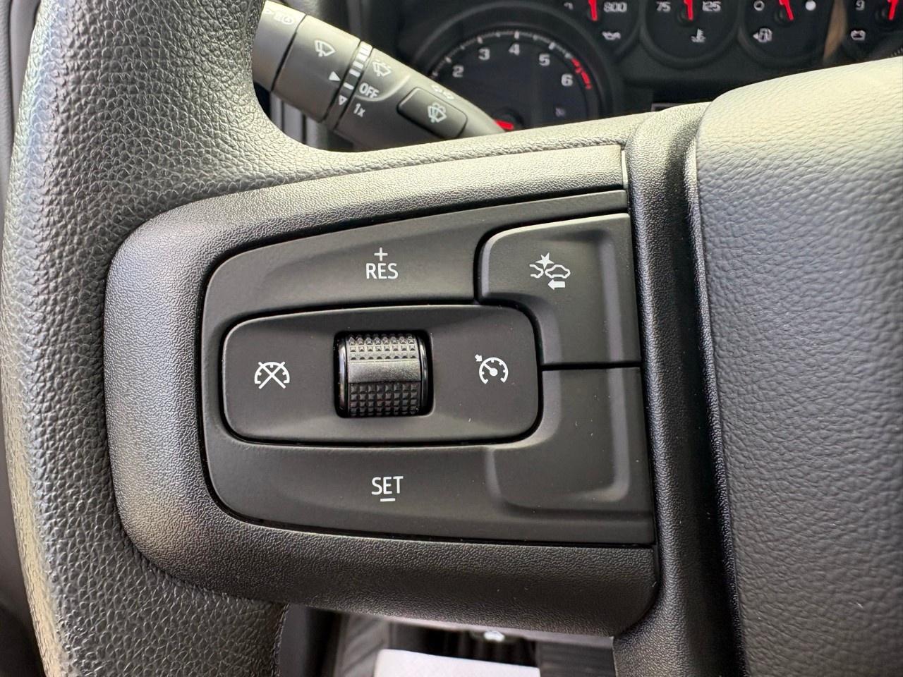 2026 GMC Sierra 1500 Double Cab Standard Box 4-Wheel Drive Pro Photo