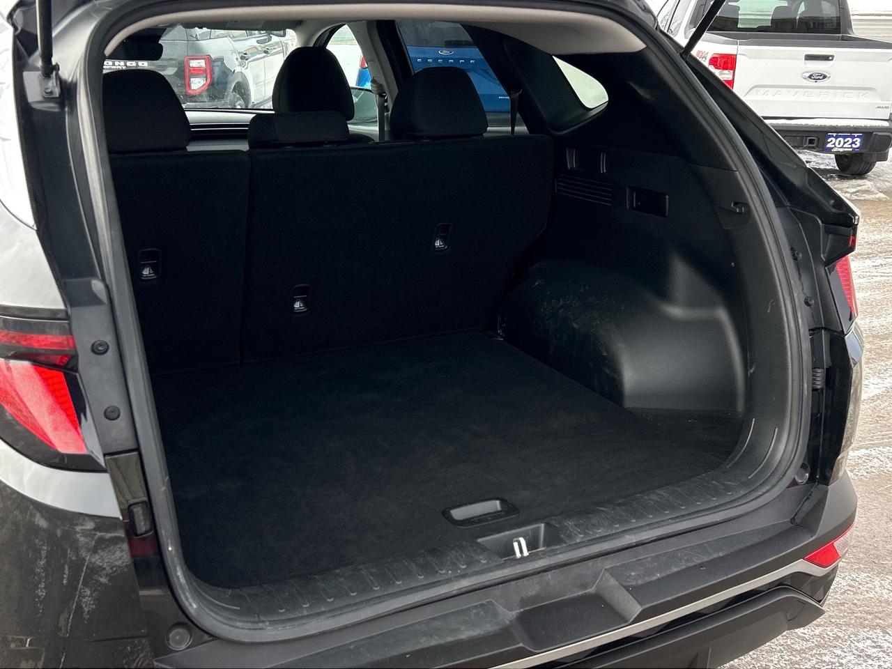 2024 Hyundai Tucson Preferred CALL NAPANEE Photo