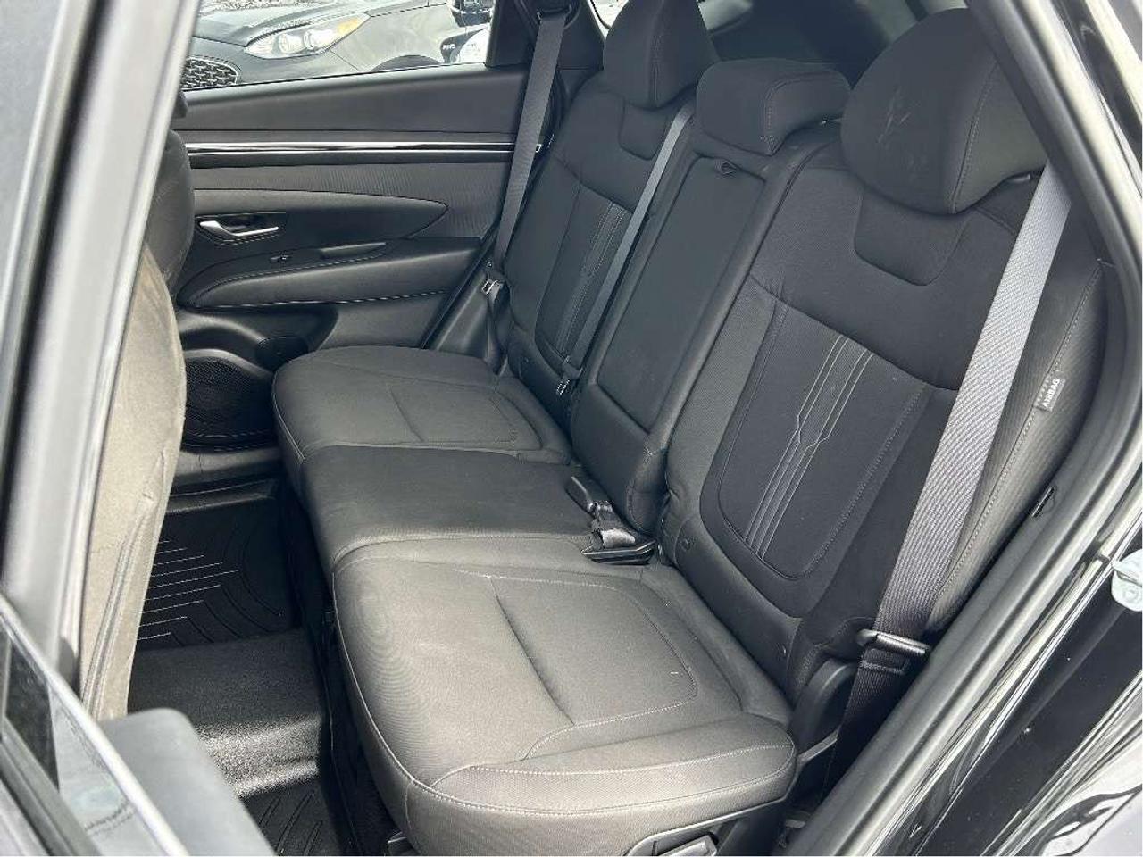 2024 Hyundai Tucson Preferred **CALL BELLEVILLE@613-961-8848** Photo