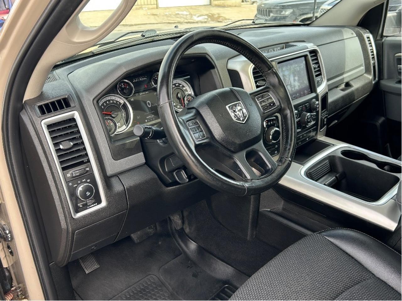 2019 RAM 1500 Classic WARLOCK Photo