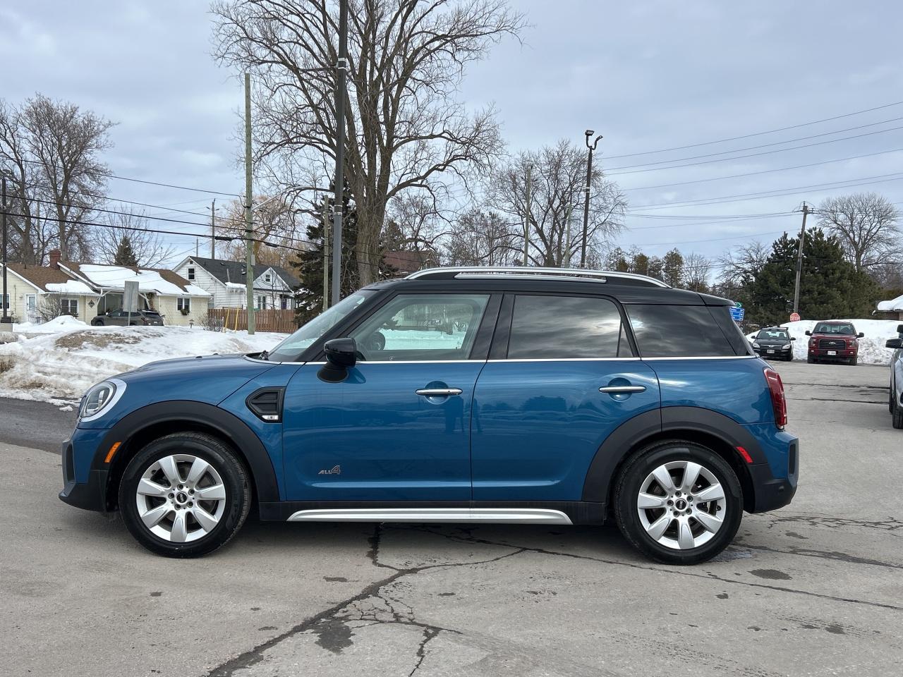 2021 MINI Countryman Cooper Photo