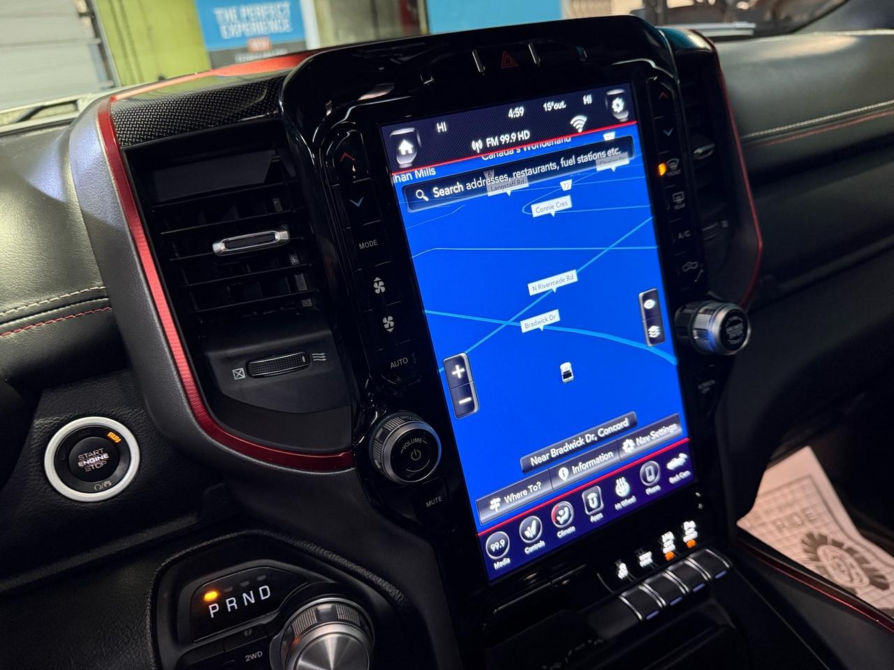 2021 RAM 1500 REBEL   CREW CAB  PONO ROOF   NAVI   HEAD UP DISPL Photo2