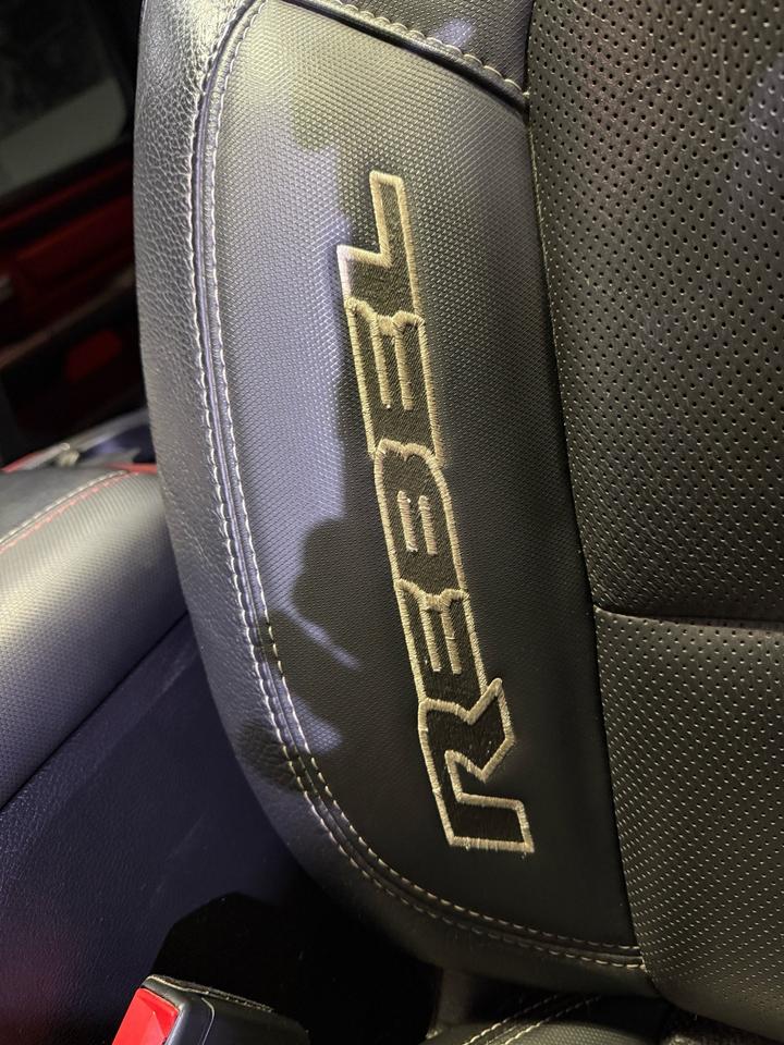 2021 RAM 1500 REBEL   CREW CAB  PONO ROOF   NAVI   HEAD UP DISPL Photo