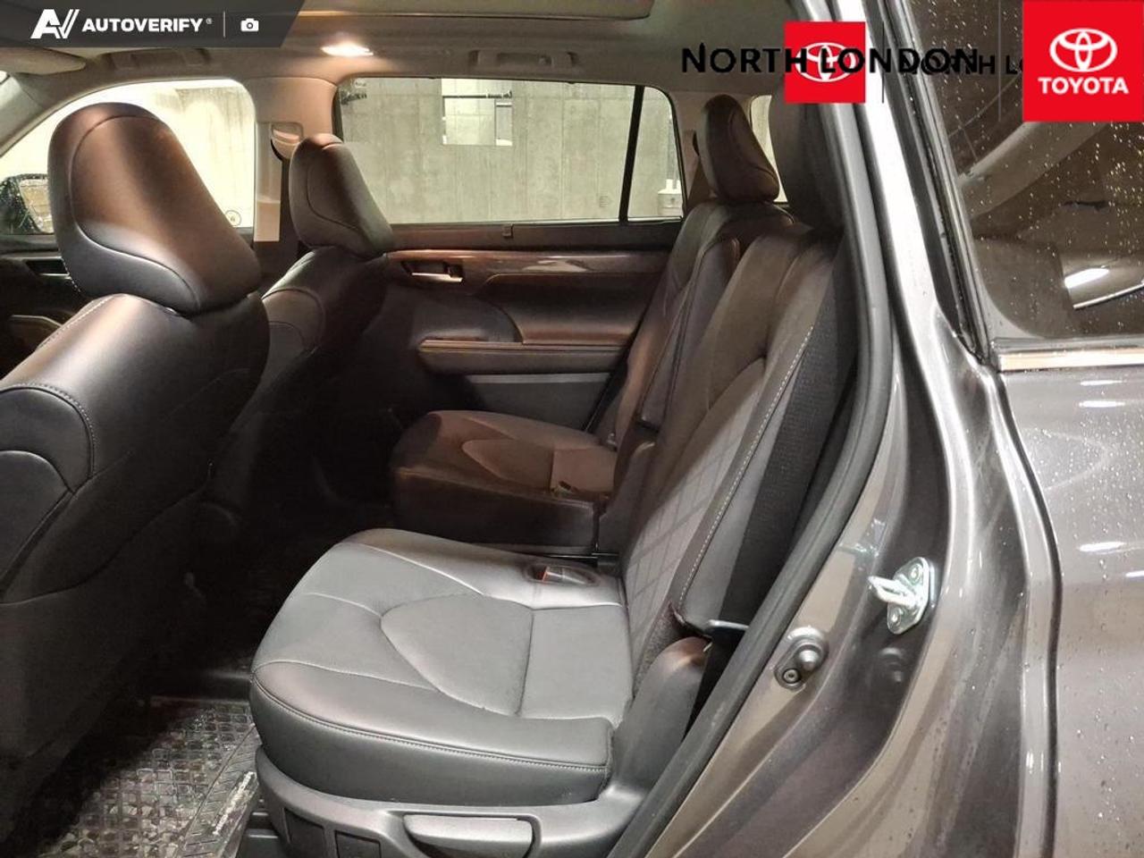 2024 Toyota Highlander  Photo