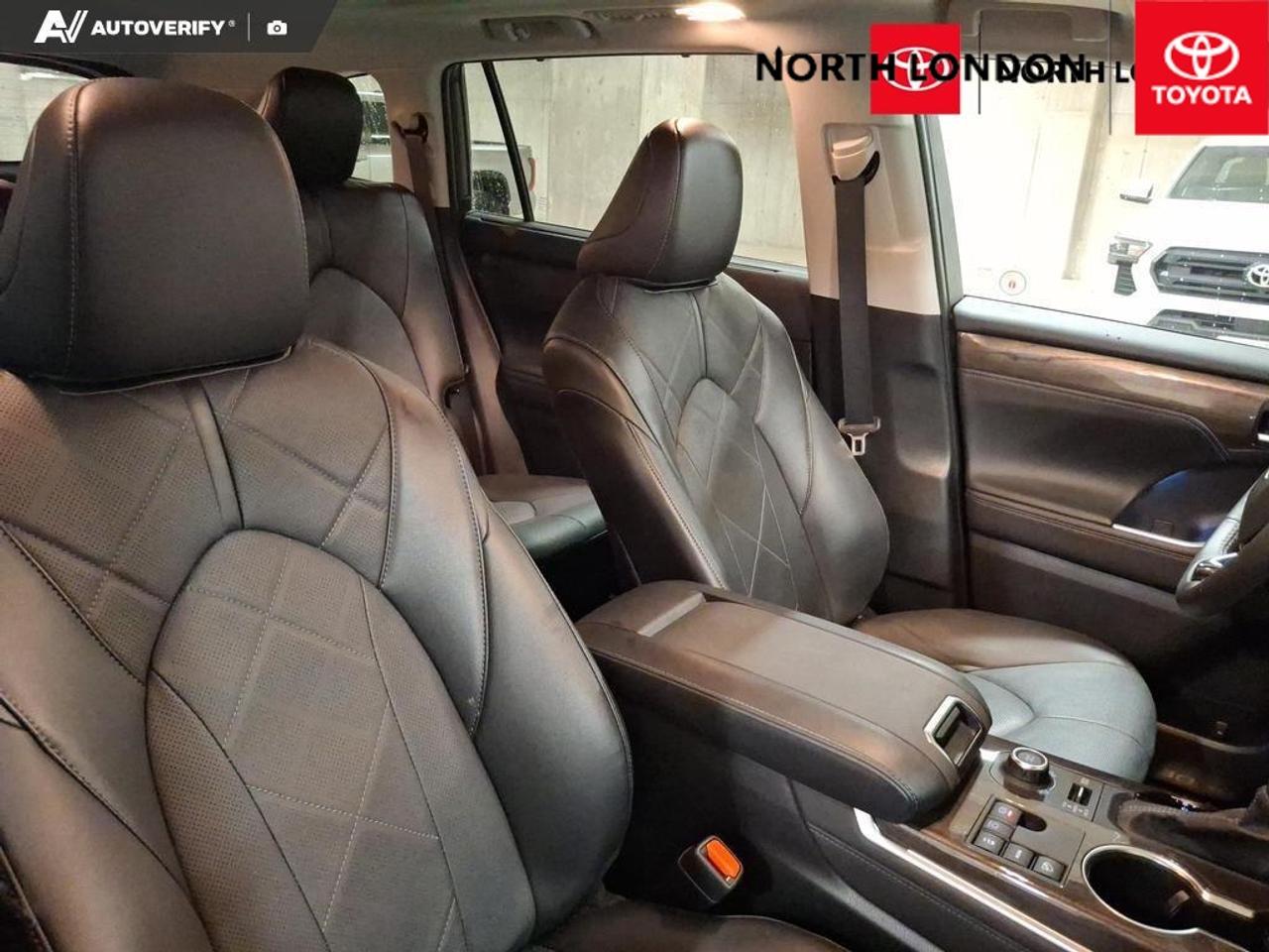 2024 Toyota Highlander  Photo