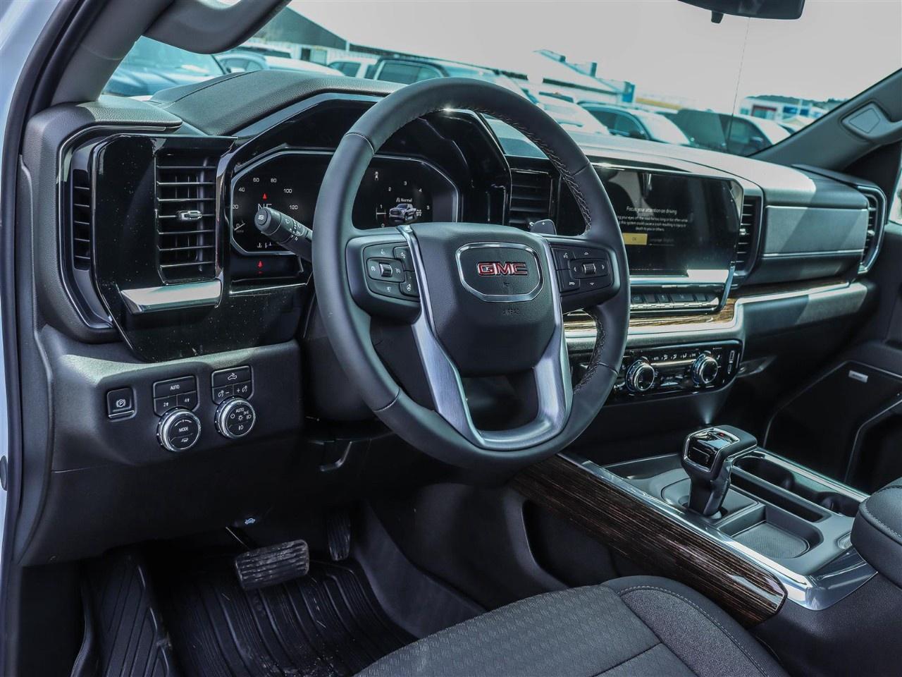 2026 GMC Sierra 1500 Crew Cab Short Box 4-Wheel Drive Elevation Photo