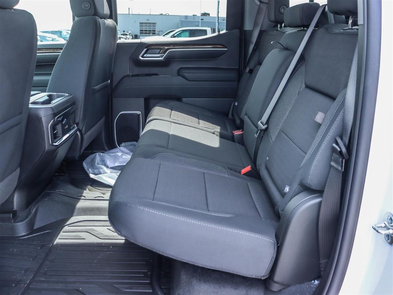 2026 GMC Sierra 1500 Crew Cab Short Box 4-Wheel Drive Elevation Photo