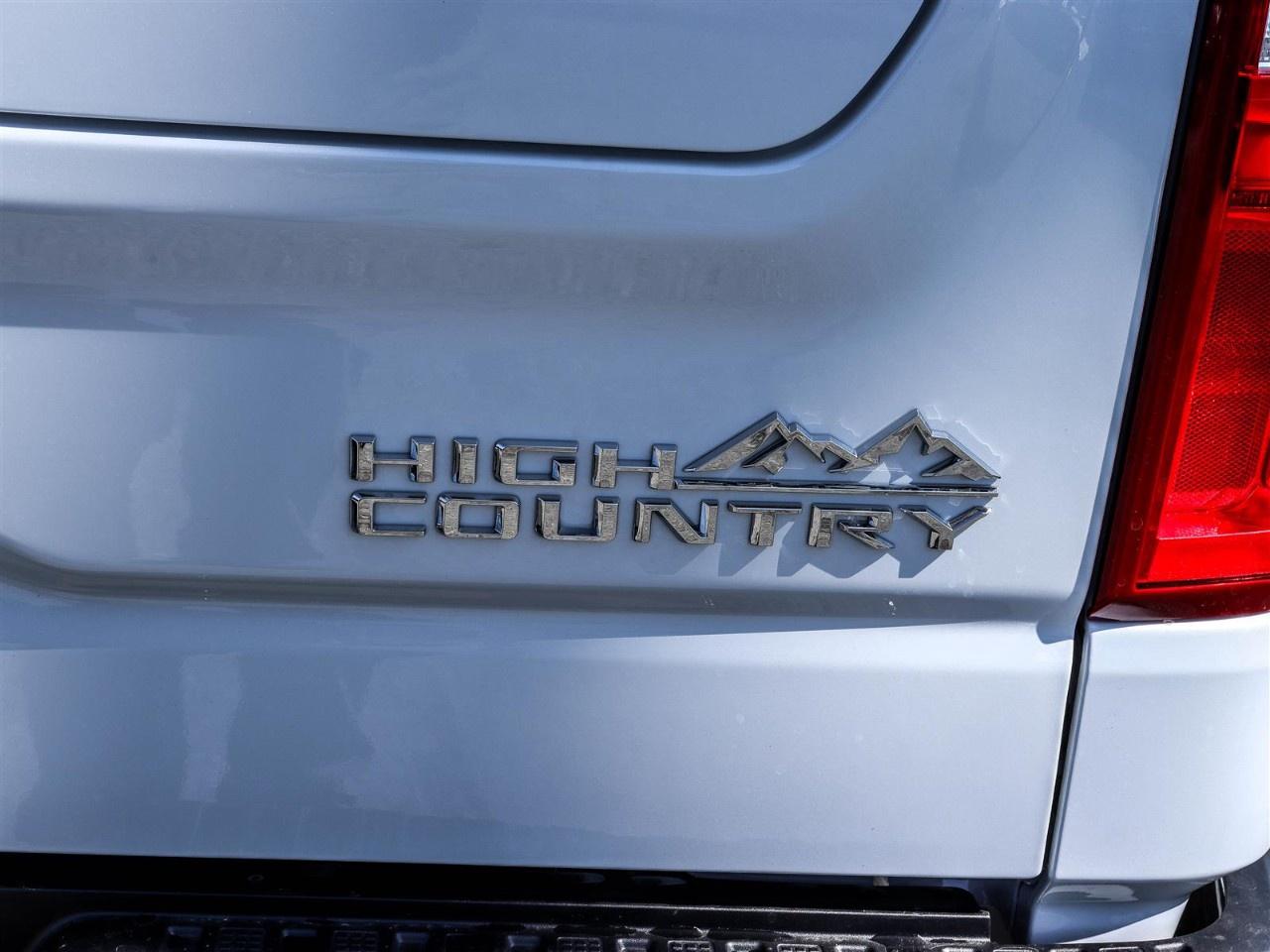 2026 Chevrolet Silverado 1500 Crew Cab Standard Box 4-Wheel Drive High Country Photo