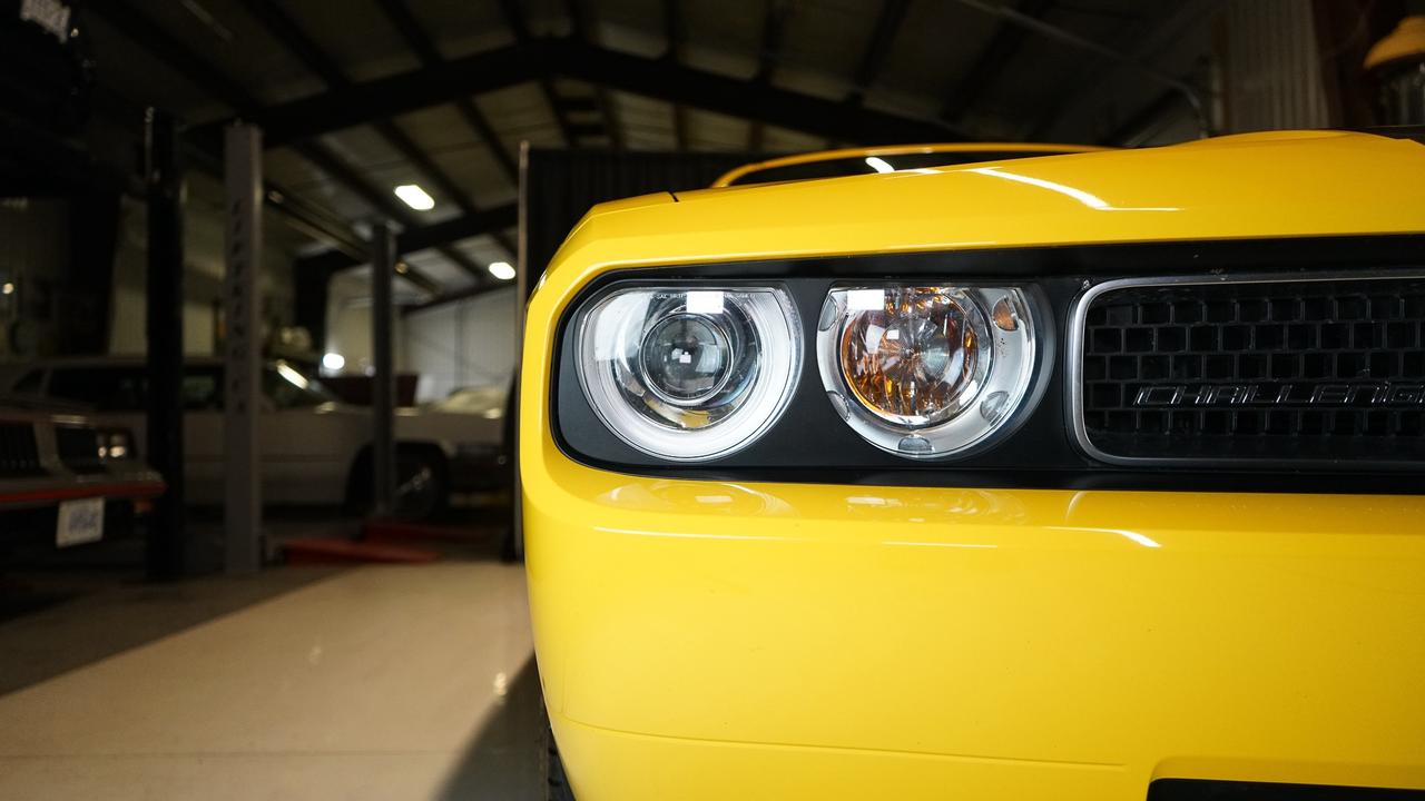 2010 Dodge Challenger 2dr Cpe Srt8 Photo