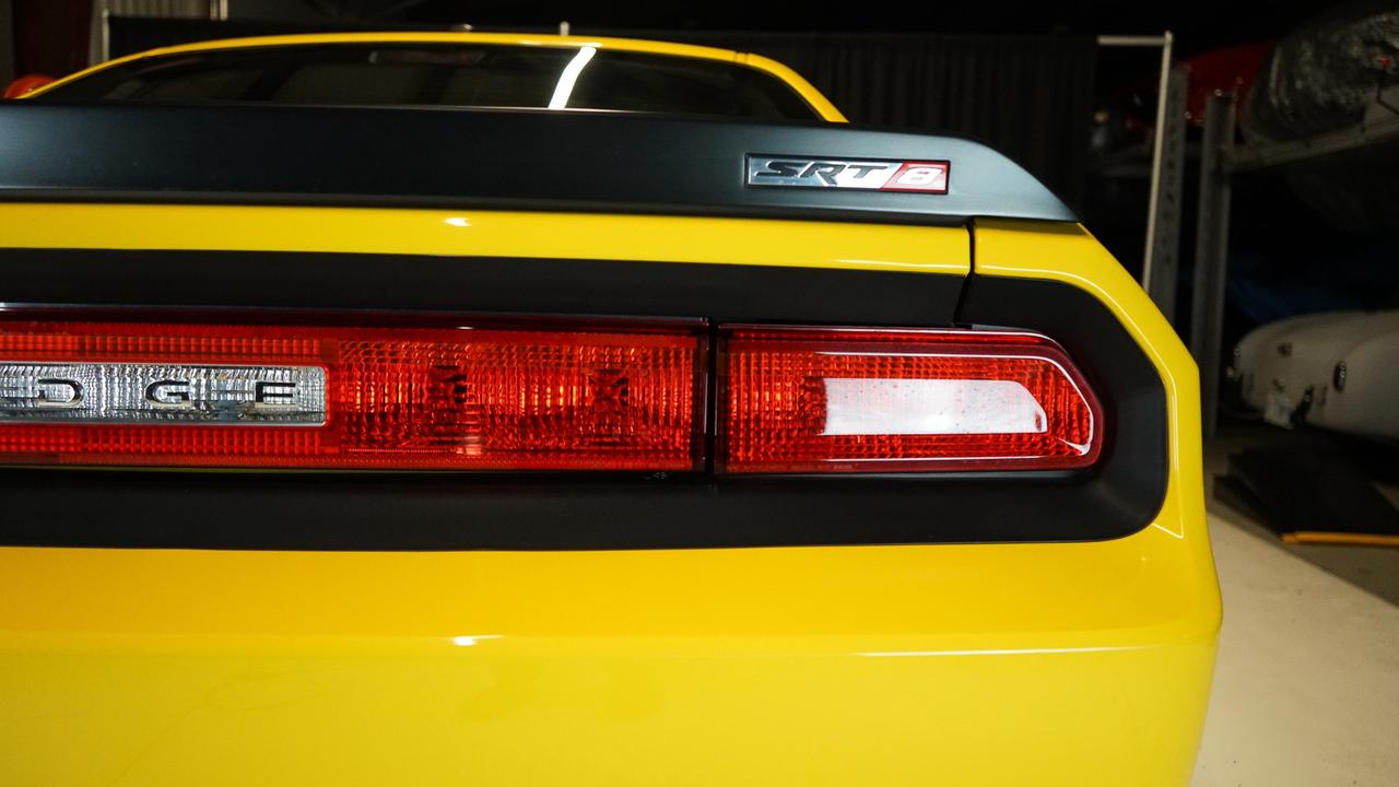 2010 Dodge Challenger 2dr Cpe Srt8 Photo