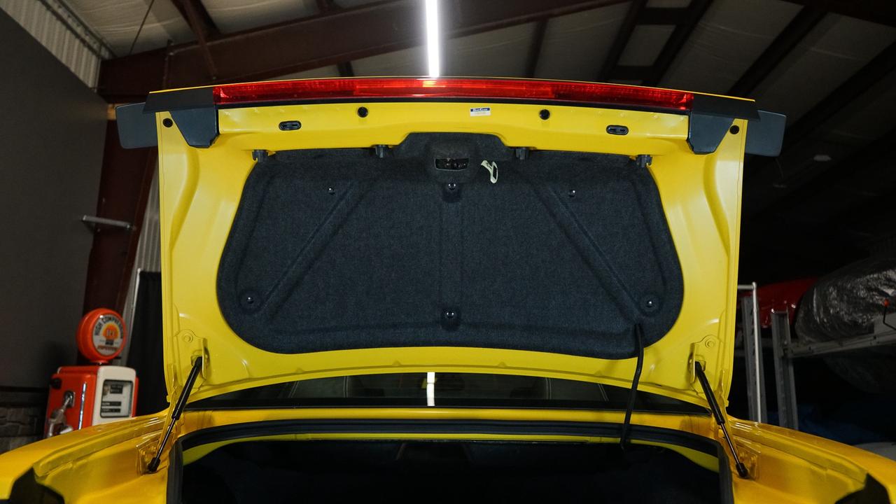 2010 Dodge Challenger 2dr Cpe Srt8 Photo