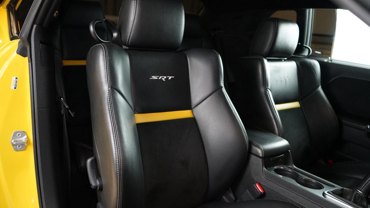 2010 Dodge Challenger 2dr Cpe Srt8 Photo