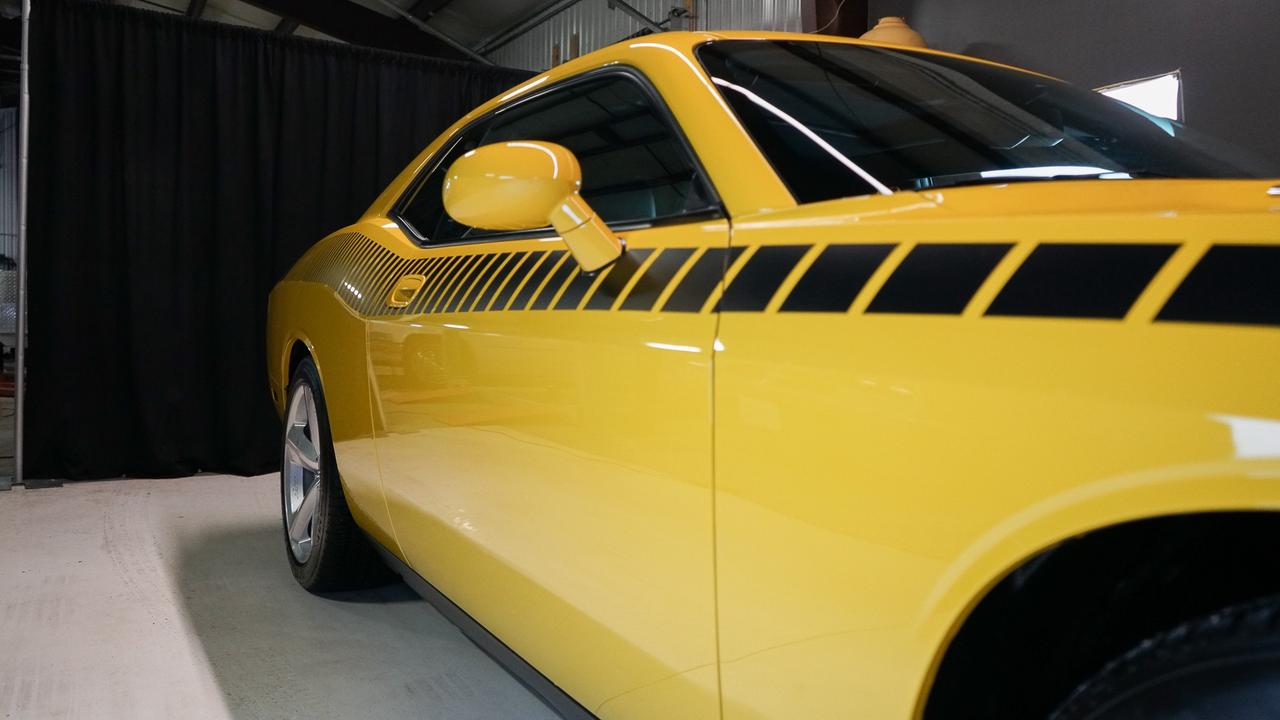 2010 Dodge Challenger 2dr Cpe Srt8 Photo