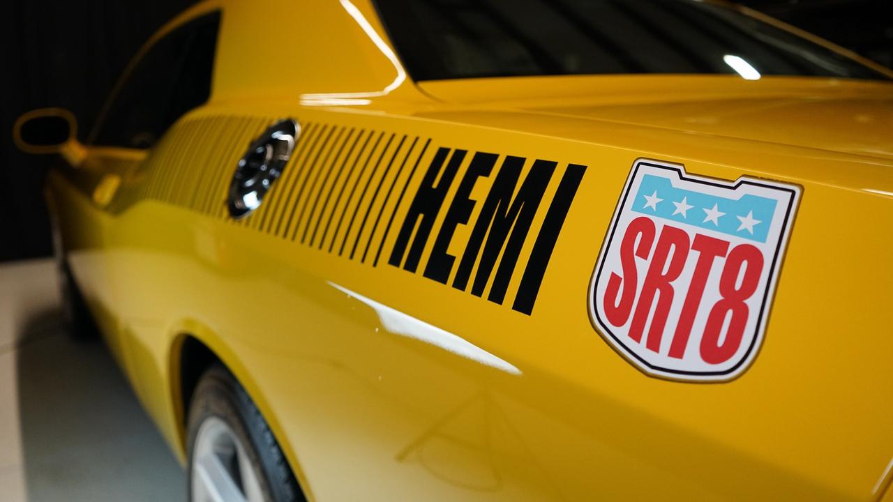 2010 Dodge Challenger 2dr Cpe Srt8 Photo