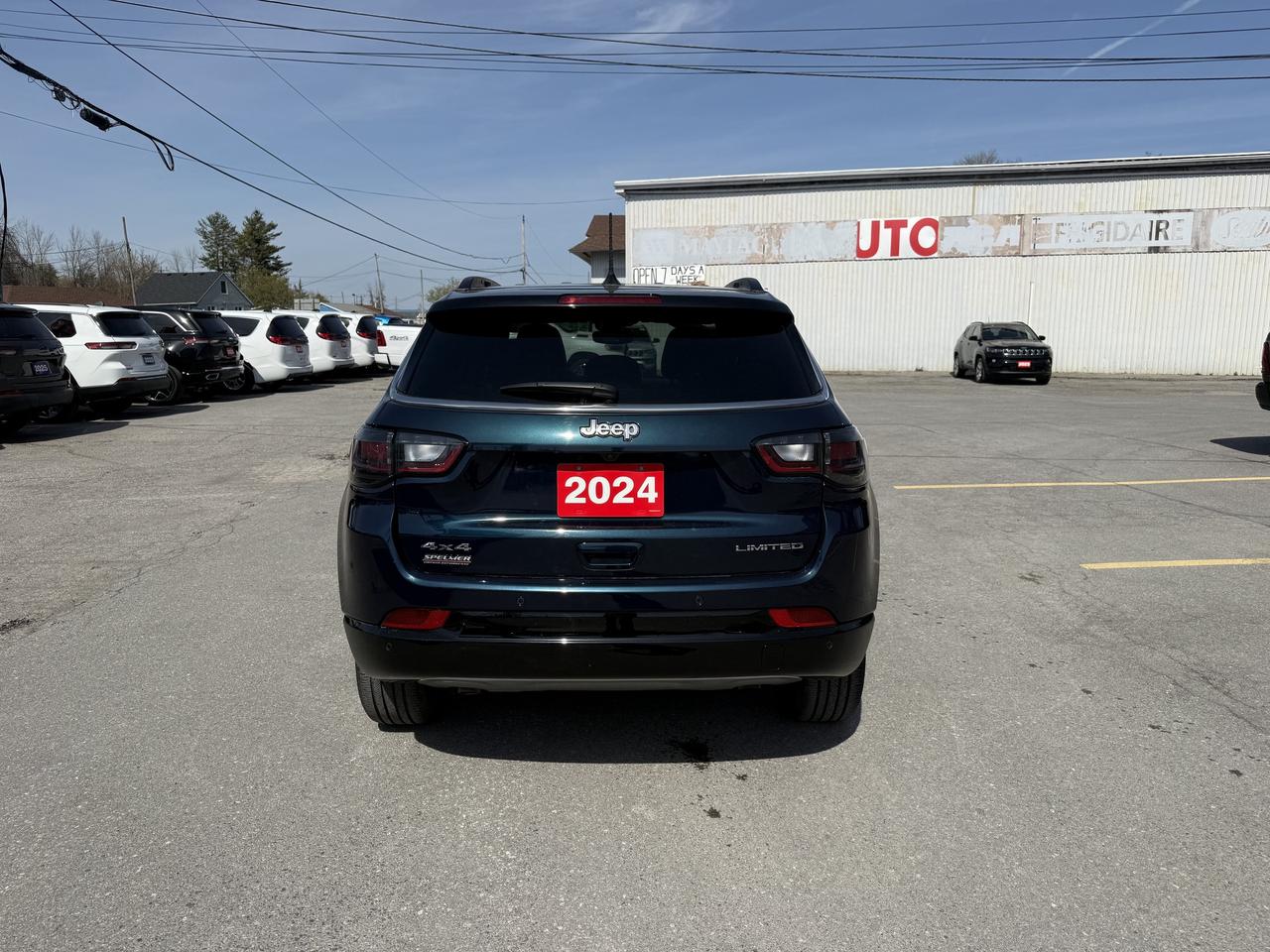 2024 Jeep Compass Limited 4x4 - Power Liftgate - Navigation Photo