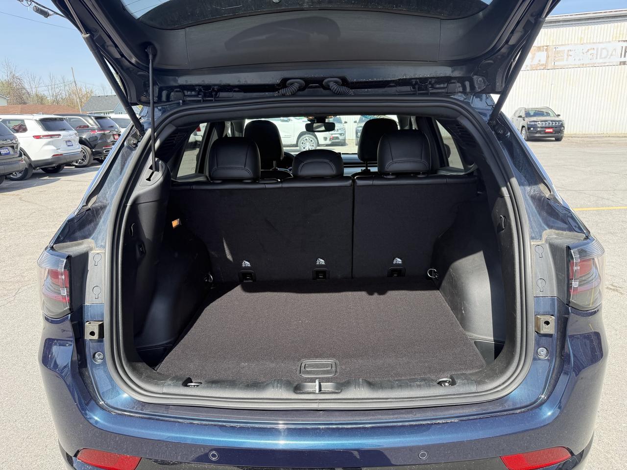 2024 Jeep Compass Limited 4x4 - Power Liftgate - Navigation Photo