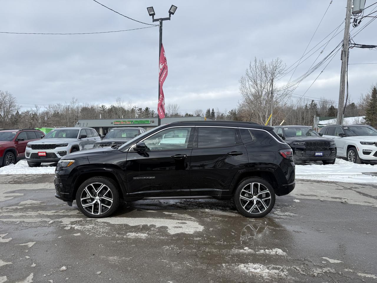 2024 Jeep Compass Limited 4x4 - 360 Camera - Power Liftgate - Nav Photo