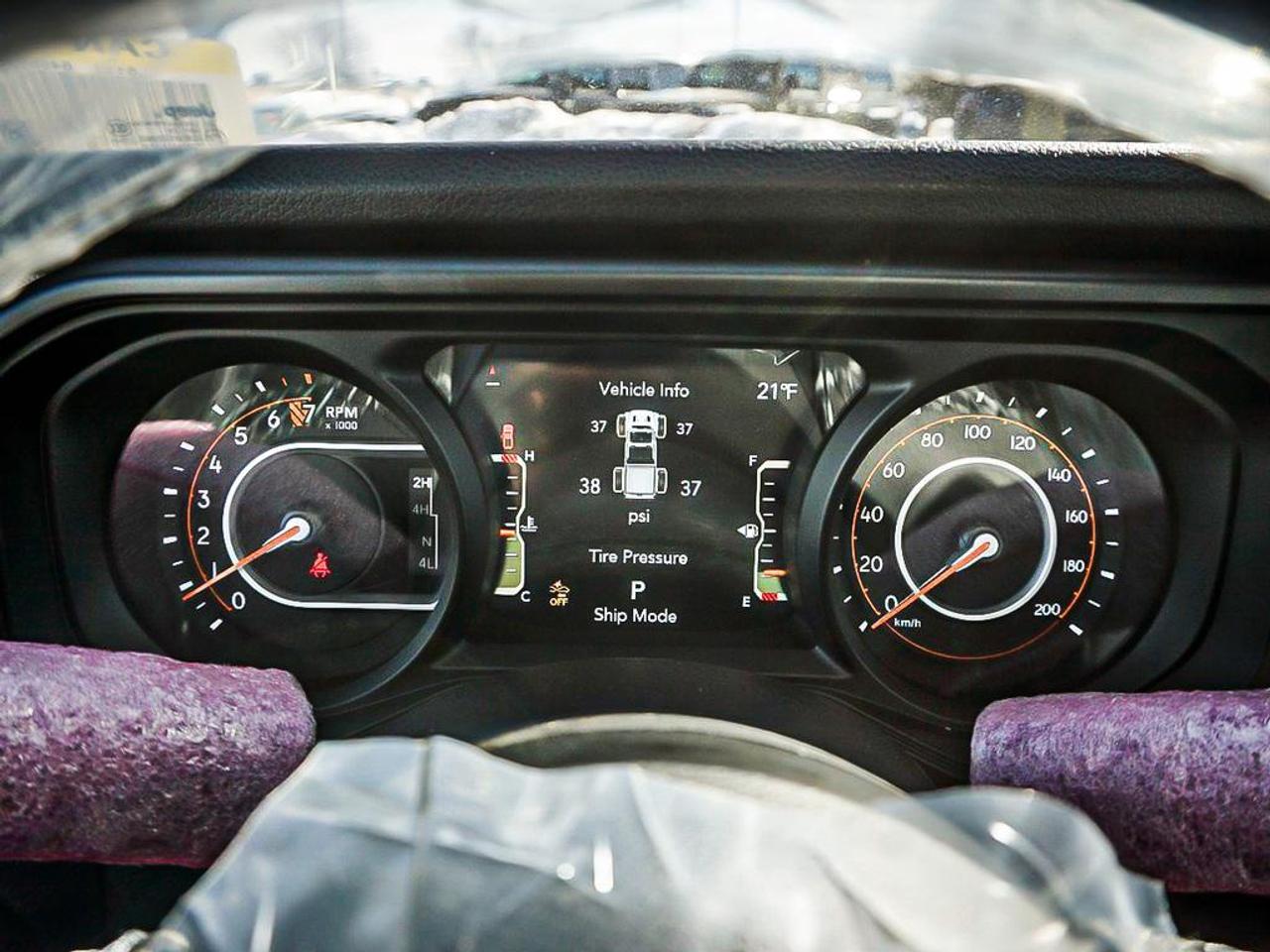 2026 Jeep Gladiator  Photo