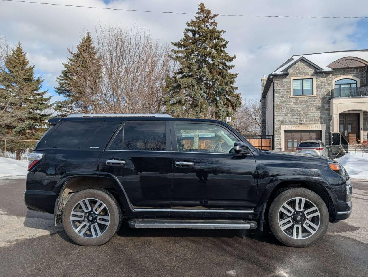 2015 Toyota 4Runner SR5 Photo