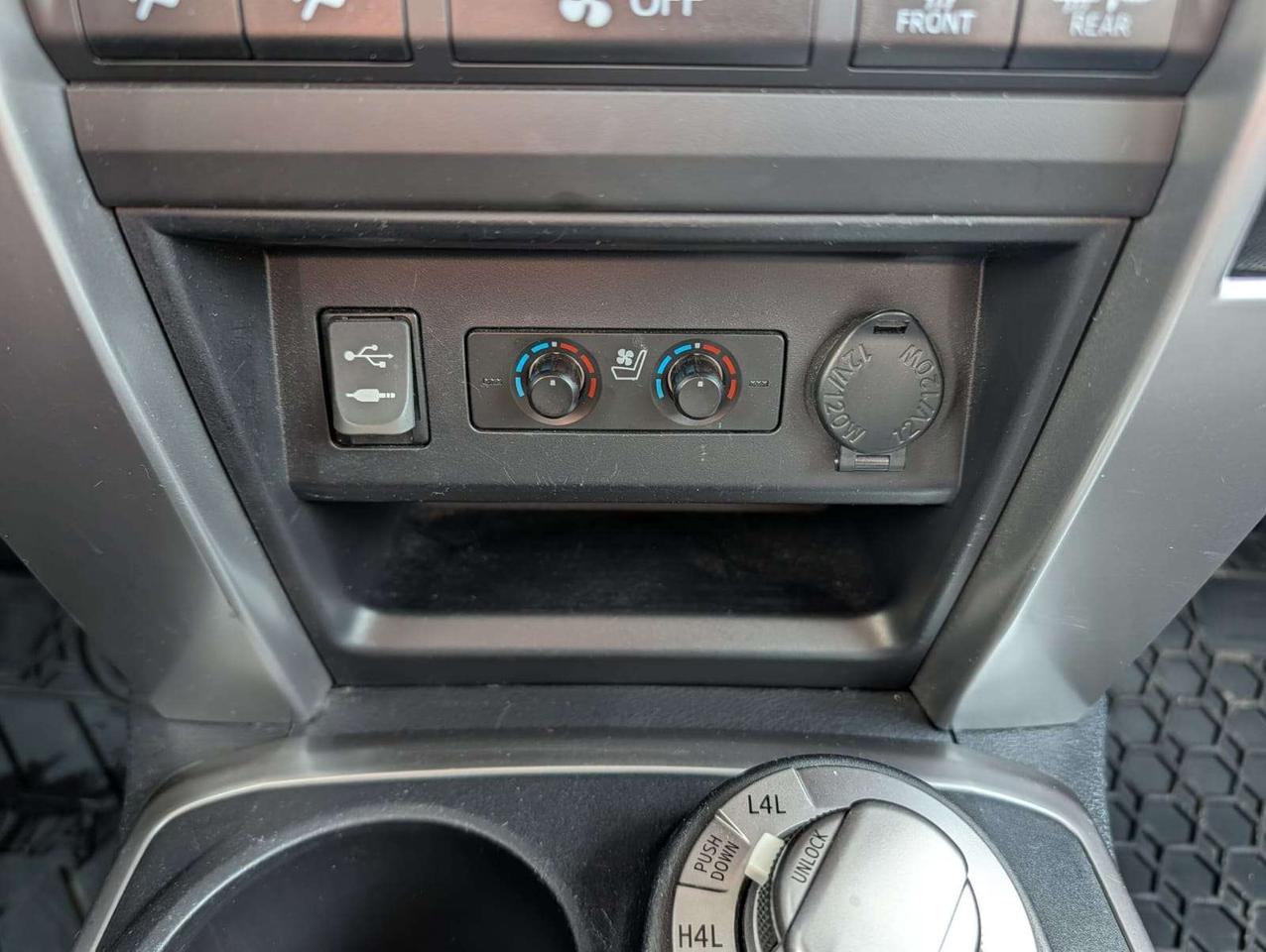 2015 Toyota 4Runner SR5 Photo