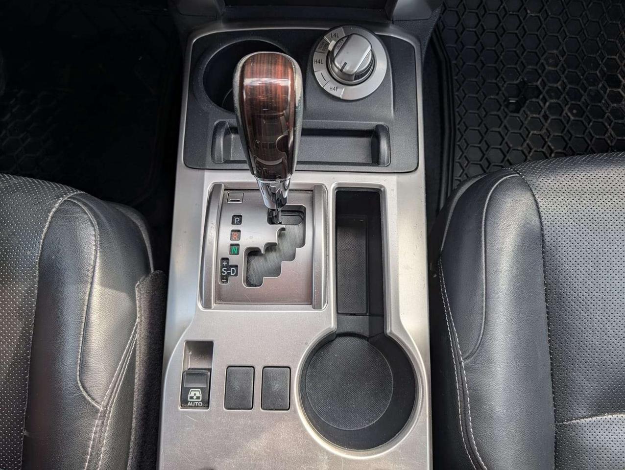 2015 Toyota 4Runner SR5 Photo